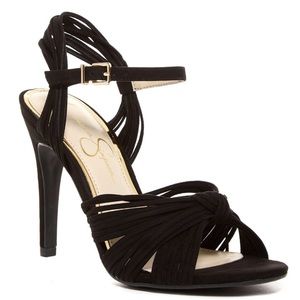 Jessica Simpson “Evy Sandals” size 8 BNIB!